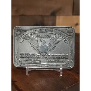 VINTAGE 1982 NRA NATIONAL RIFLE ASSOCIATION LEADERSHIP AWARD BELT BUCKLE 3.5"